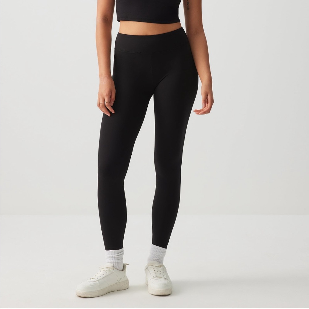 NWOT Ardene Butter Leggings